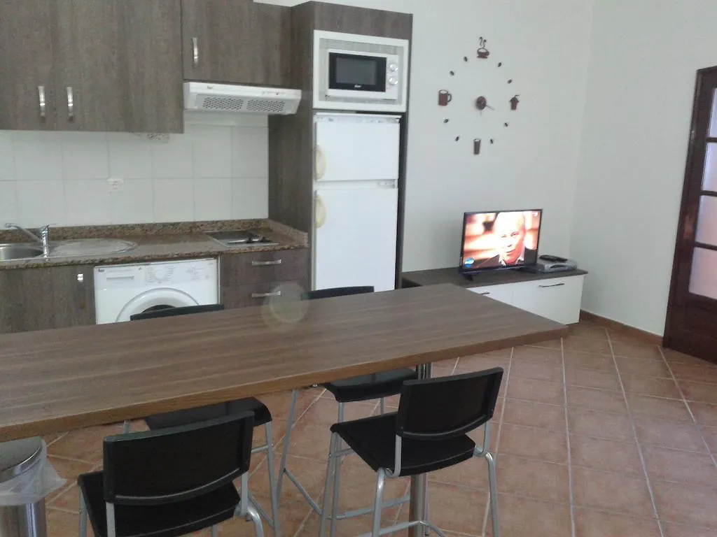 Vivienda Vacacional El Barranquillo contacts